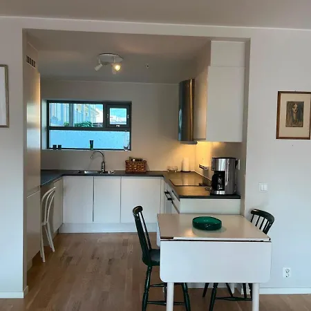 Apartment Spacious - Prime Location - Elevator