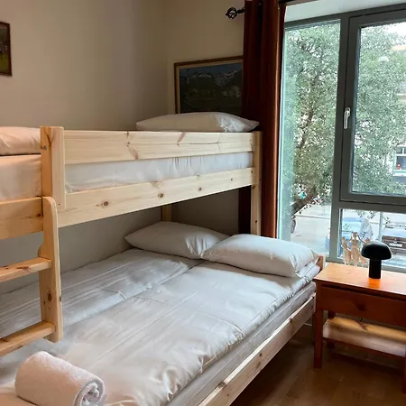 Apartman Spacious - Prime Location - Elevator *
